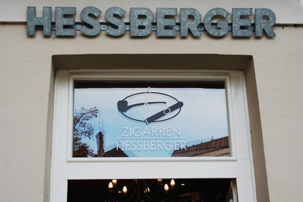 Ladengeschäft von Zigarren Hessberger